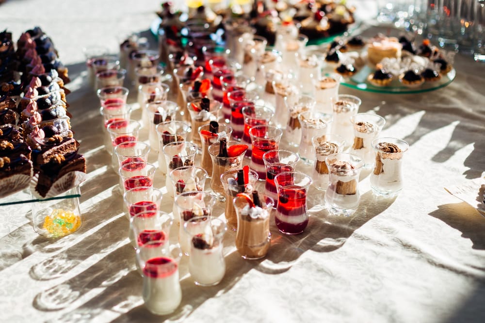 What are the best tips for organizing and hosting the event?